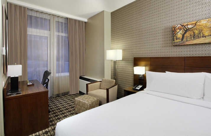 Imagen de la habitación del Hotel Hilton Garden Inn New York/Midtown Park Ave. Foto 9