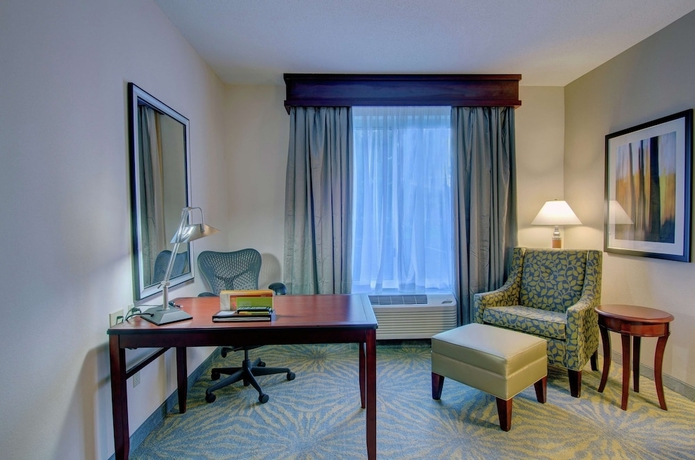 Imagen de la habitación del Hotel Hilton Garden Inn Norwalk. Foto 10