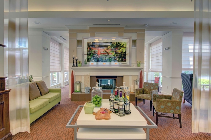 Imagen de los interiores del Hotel Hilton Garden Inn Norwalk. Foto 14