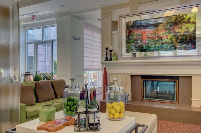 Imagen de los interiores del Hotel Hilton Garden Inn Norwalk. Foto 18