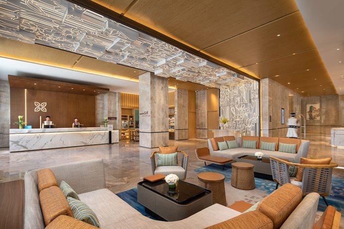Imagen de los interiores del Hotel Hilton Garden Inn Nujiang. Foto 14