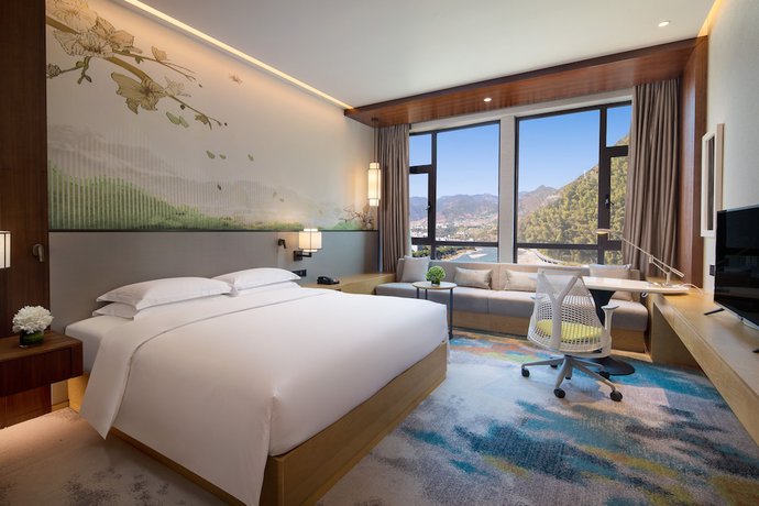 Imagen de la habitación del Hotel Hilton Garden Inn Nujiang. Foto 11