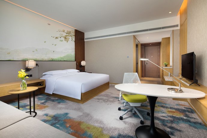 Imagen de la habitación del Hotel Hilton Garden Inn Nujiang. Foto 13