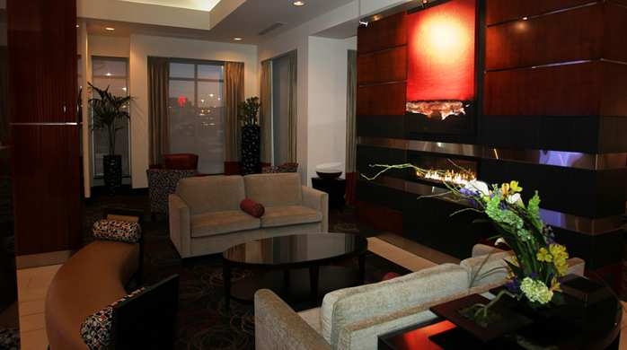 Imagen de los interiores del Hotel Hilton Garden Inn Oklahoma City Midtown. Foto 4