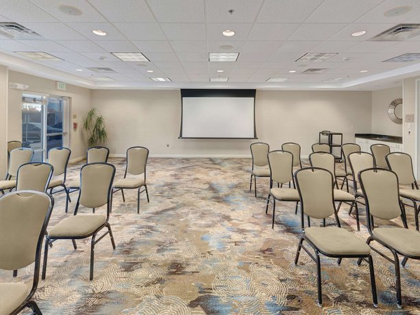Imagen de los interiores del Hotel Hilton Garden Inn Oklahoma City North Quail Springs. Foto 17