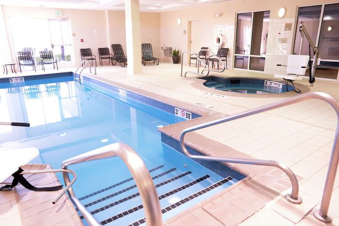 Imagen de la piscina del Hotel Hilton Garden Inn Oklahoma City North Quail Springs. Foto 19