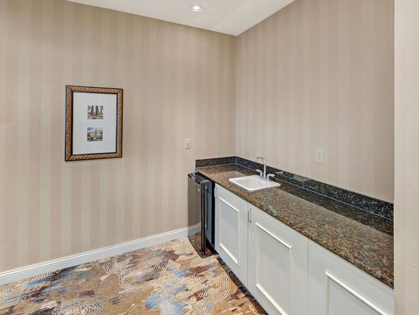 Imagen de los interiores del Hotel Hilton Garden Inn Oklahoma City North Quail Springs. Foto 18