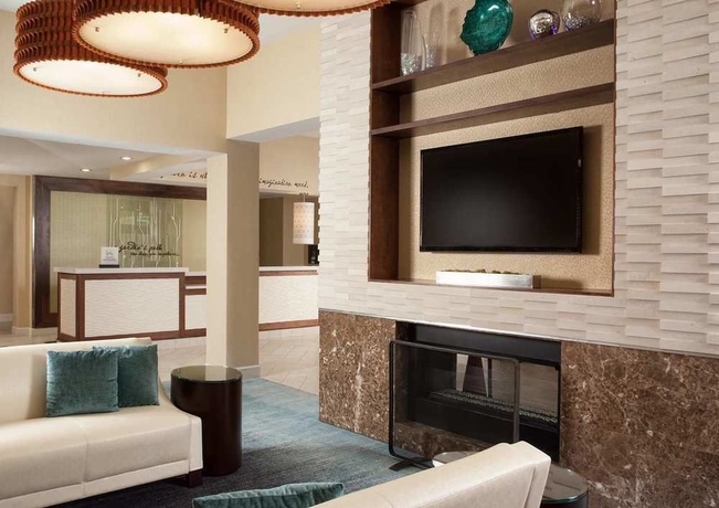 Imagen de los interiores del Hotel Hilton Garden Inn Orlando Airport. Foto 14