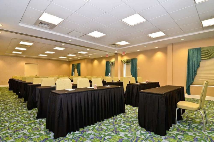 Imagen de los interiores del Hotel Hilton Garden Inn Orlando International Drive North. Foto 11