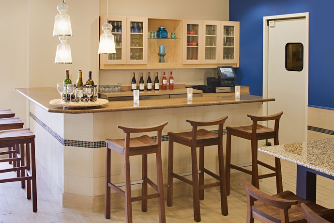 Imagen del bar/restaurante del Hotel Hilton Garden Inn Orlando International Drive North. Foto 5