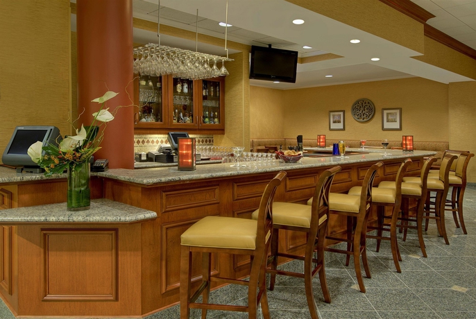 Imagen del bar/restaurante del Hotel Hilton Garden Inn Ottawa Airport. Foto 3