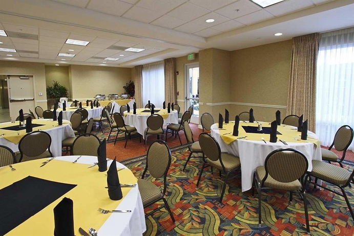 Imagen de los interiores del Hotel Hilton Garden Inn Oxnard/camarillo. Foto 8