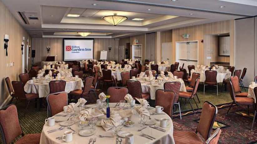 Imagen de los interiores del Hotel Hilton Garden Inn Palmdale. Foto 8