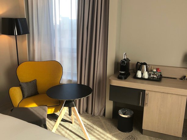 Imagen de la habitación del Hotel Hilton Garden Inn París Massy. Foto 10