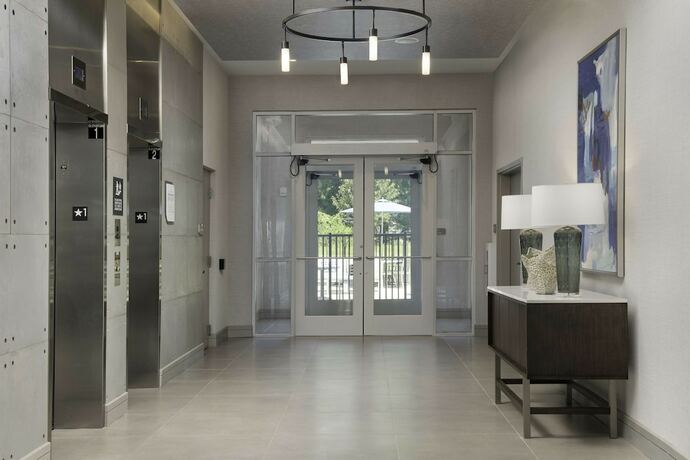 Imagen general del Hotel Hilton Garden Inn Pensacola Downtown. Foto 8