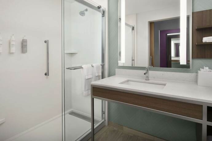 Imagen de la habitación del Hotel Hilton Garden Inn Pensacola Downtown. Foto 21