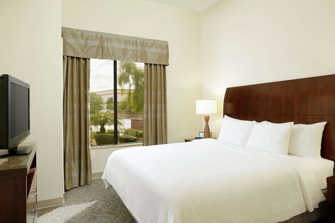 Imagen de la habitación del Hotel Hilton Garden Inn Phoenix North Happy Valley. Foto 9