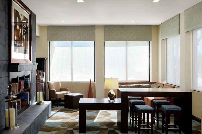 Imagen de los interiores del Hotel Hilton Garden Inn Phoenix North Happy Valley. Foto 15