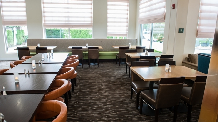 Imagen de los interiores del Hotel Hilton Garden Inn Portland Airport, Portland. Foto 5