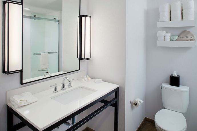 Imagen de la habitación del Hotel Hilton Garden Inn Providence. Foto 10