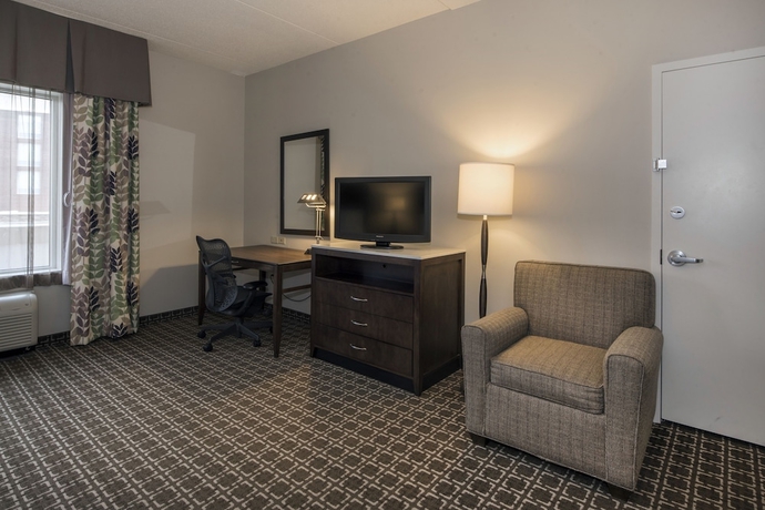 Imagen de la habitación del Hotel Hilton Garden Inn Raleigh-Cary. Foto 9