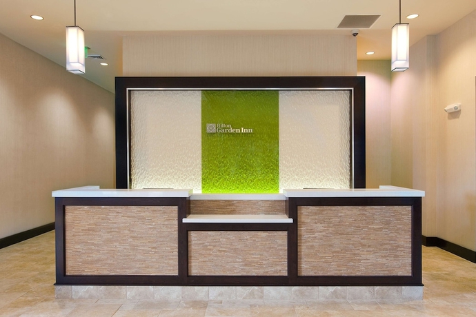 Imagen de los interiores del Hotel Hilton Garden Inn Raleigh-Cary. Foto 19