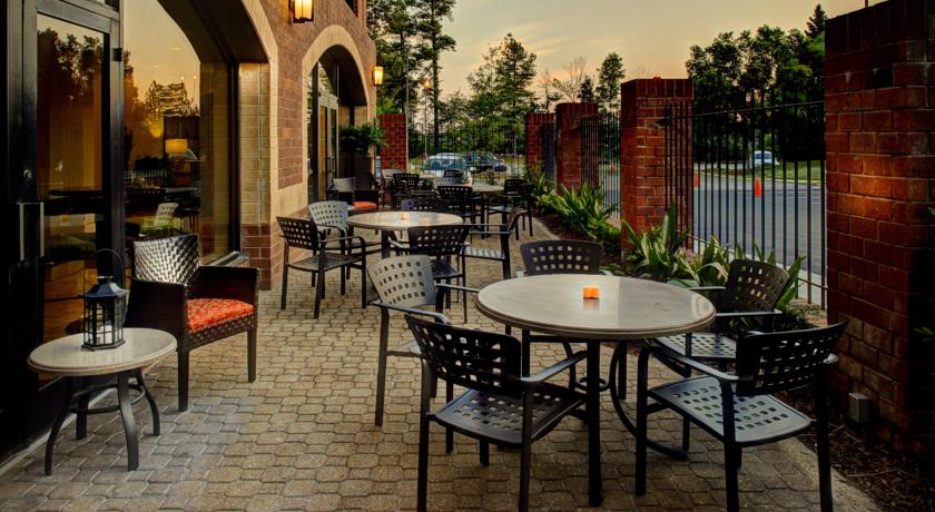 Imagen de los exteriores del Hotel Hilton Garden Inn Raleigh-durham/research Triangle Park. Foto 12