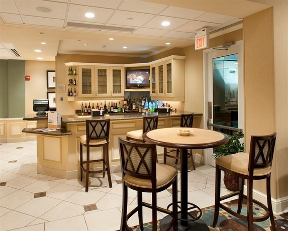Imagen de los interiores del Hotel Hilton Garden Inn Ridgefield Park. Foto 12