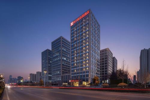 Imagen general del Hotel Hilton Garden Inn Rizhao High-Tech Zone. Foto 12