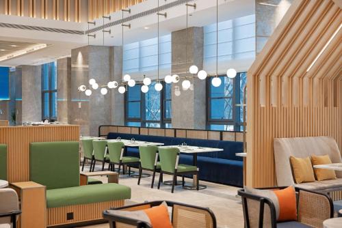 Imagen general del Hotel Hilton Garden Inn Rizhao High-Tech Zone. Foto 10