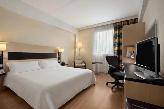 Imagen de la habitación del Hotel Hilton Garden Inn Rome Airport. Foto 8