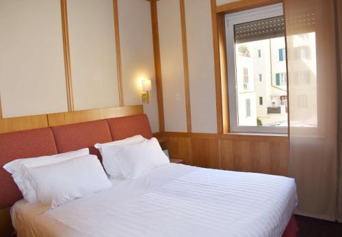 Imagen de la habitación del Hotel Hilton Garden Inn Rome Colosseum. Foto 3