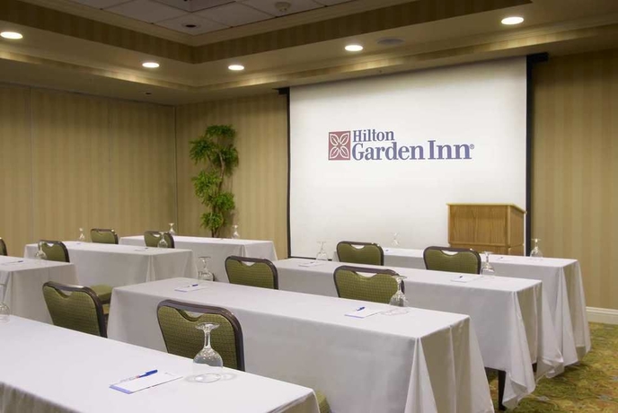 Imagen de los interiores del Hotel Hilton Garden Inn Sacramento Elk Grove. Foto 10