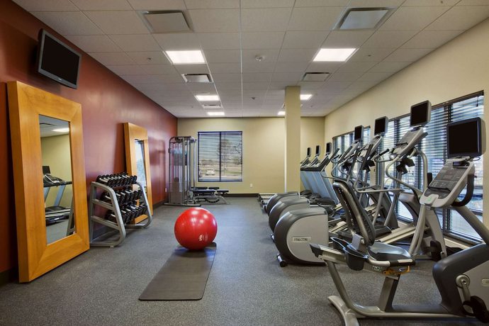 Imagen de los interiores del Hotel Hilton Garden Inn Salt Lake City Airport. Foto 14