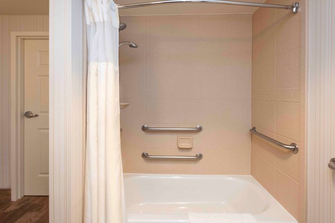 Imagen de la habitación del Hotel Hilton Garden Inn Salt Lake City Airport. Foto 3