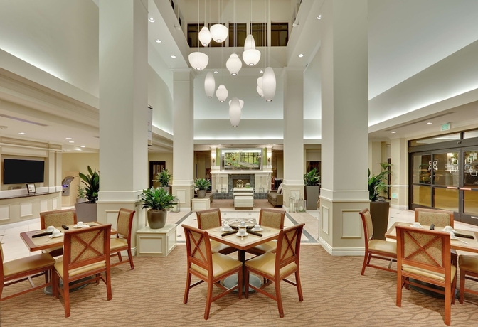 Imagen de los interiores del Hotel Hilton Garden Inn San Diego Del Mar. Foto 14