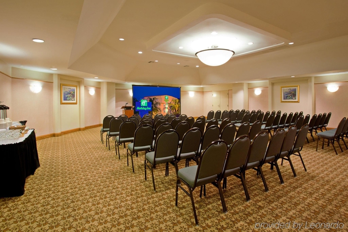 Imagen de la habitación del Hotel Hilton Garden Inn San Diego Mission Valley Stadium. Foto 14