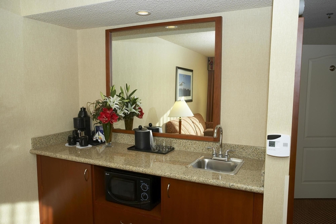 Imagen del bar/restaurante del Hotel Hilton Garden Inn San Francisco/oakland Bay Bridge. Foto 2