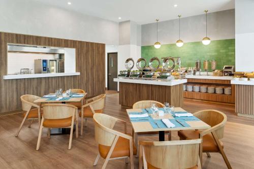 Imagen general del Hotel Hilton Garden Inn San Jose Airport City Mall. Foto 6