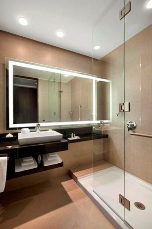 Imagen de la habitación del Hotel Hilton Garden Inn Santiago Airport. Foto 5