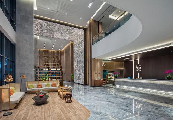 Imagen de los interiores del Hotel Hilton Garden Inn Sanya China. Foto 13