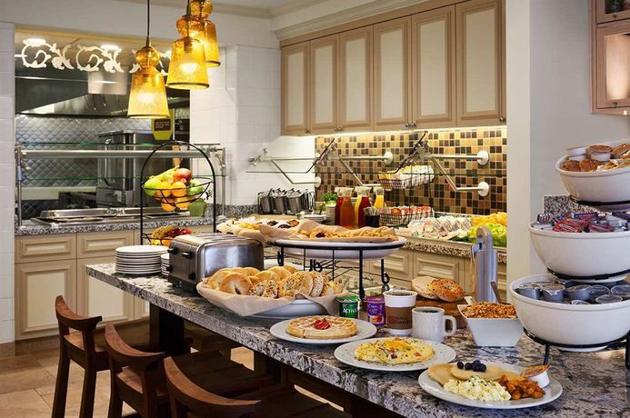 Imagen de los interiores del Hotel Hilton Garden Inn Saratoga Springs. Foto 16