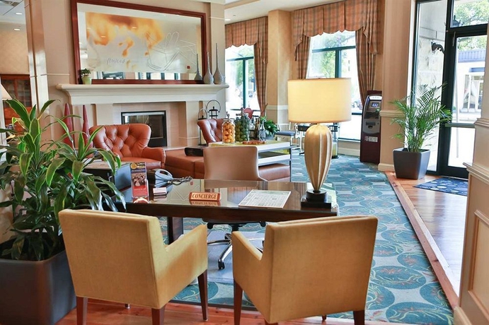 Imagen de los interiores del Hotel Hilton Garden Inn Savannah Historic District. Foto 6