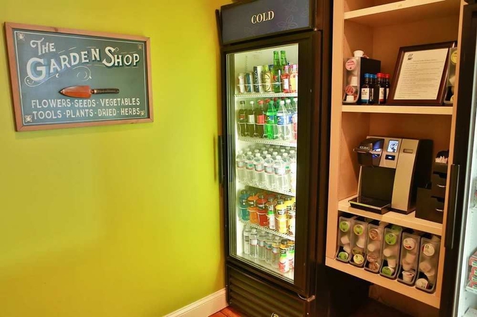 Imagen del bar/restaurante del Hotel Hilton Garden Inn Savannah Historic District. Foto 2