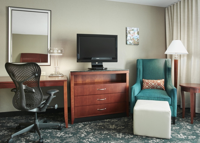 Imagen de la habitación del Hotel Hilton Garden Inn Schaumburg. Foto 9