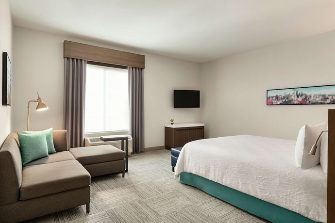 Imagen de la habitación del Hotel Hilton Garden Inn Seattle Airport. Foto 4