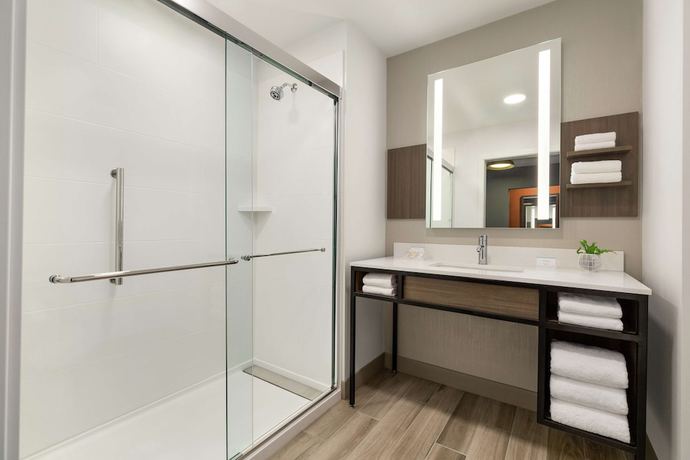 Imagen de la habitación del Hotel Hilton Garden Inn Seattle Airport. Foto 13