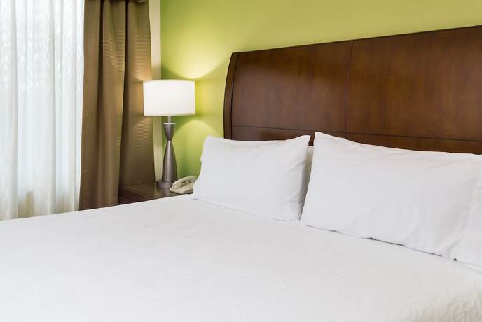 Imagen de la habitación del Hotel Hilton Garden Inn Seattle North/everett. Foto 10