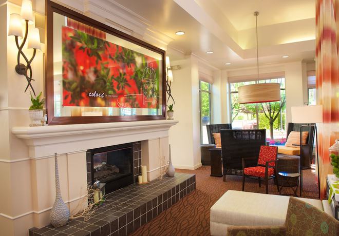 Imagen de los interiores del Hotel Hilton Garden Inn Seattle/renton. Foto 18