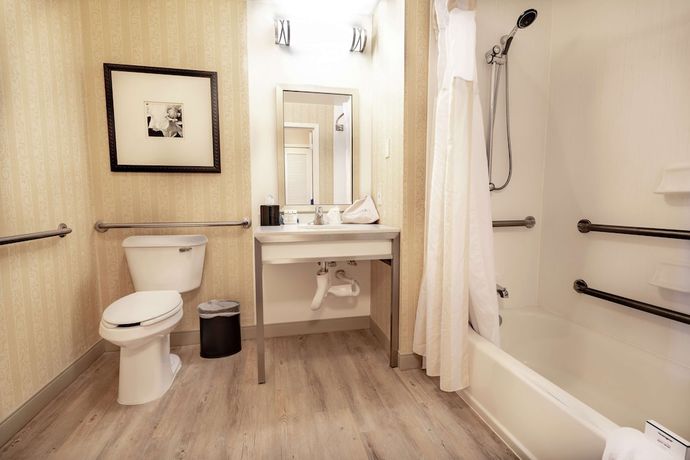 Imagen de la habitación del Hotel Hilton Garden Inn Seattle/renton. Foto 5